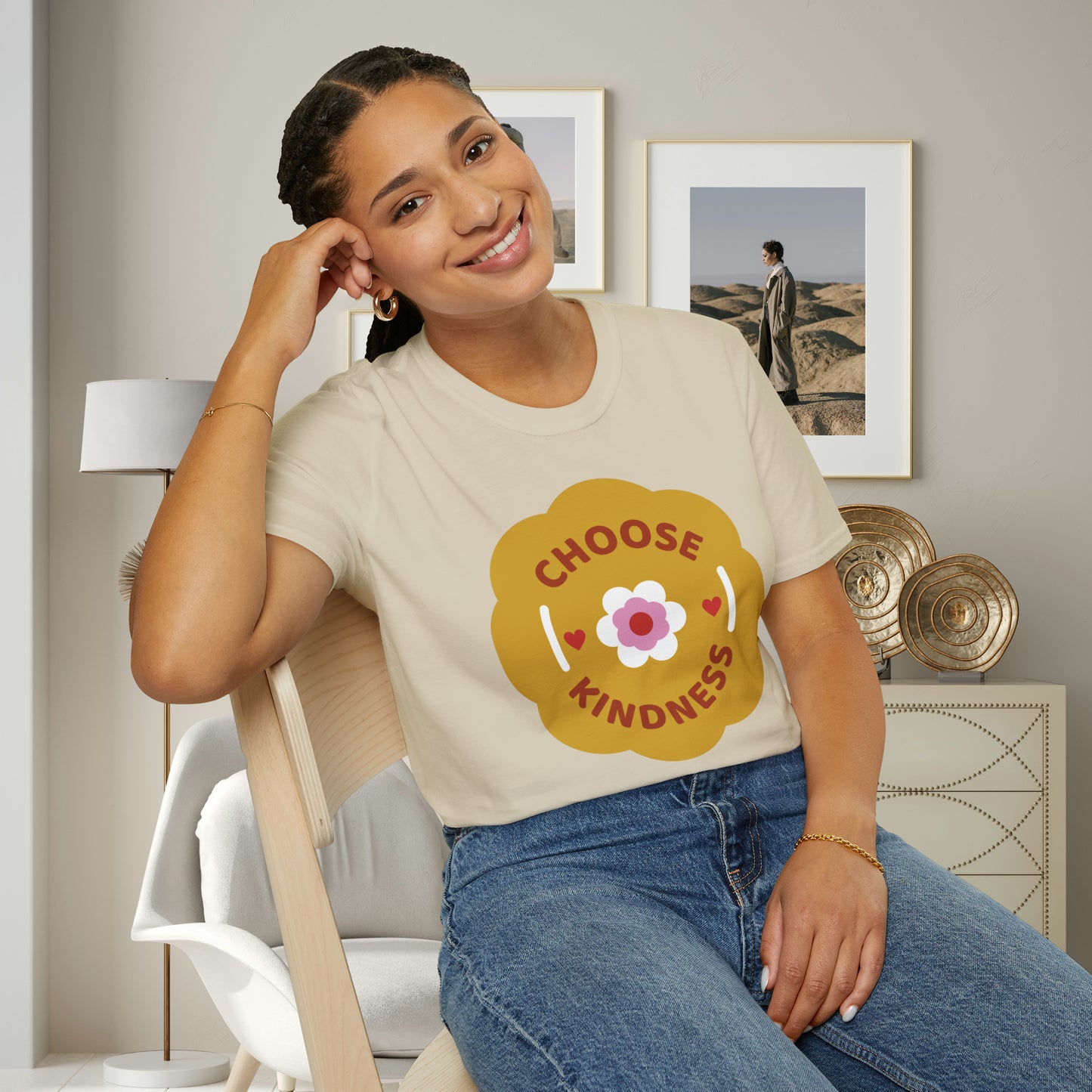 Flowery “CHOOSE KINDNESS” message on the shirt for you! This is a Unisex Softstyle T-Shirt.