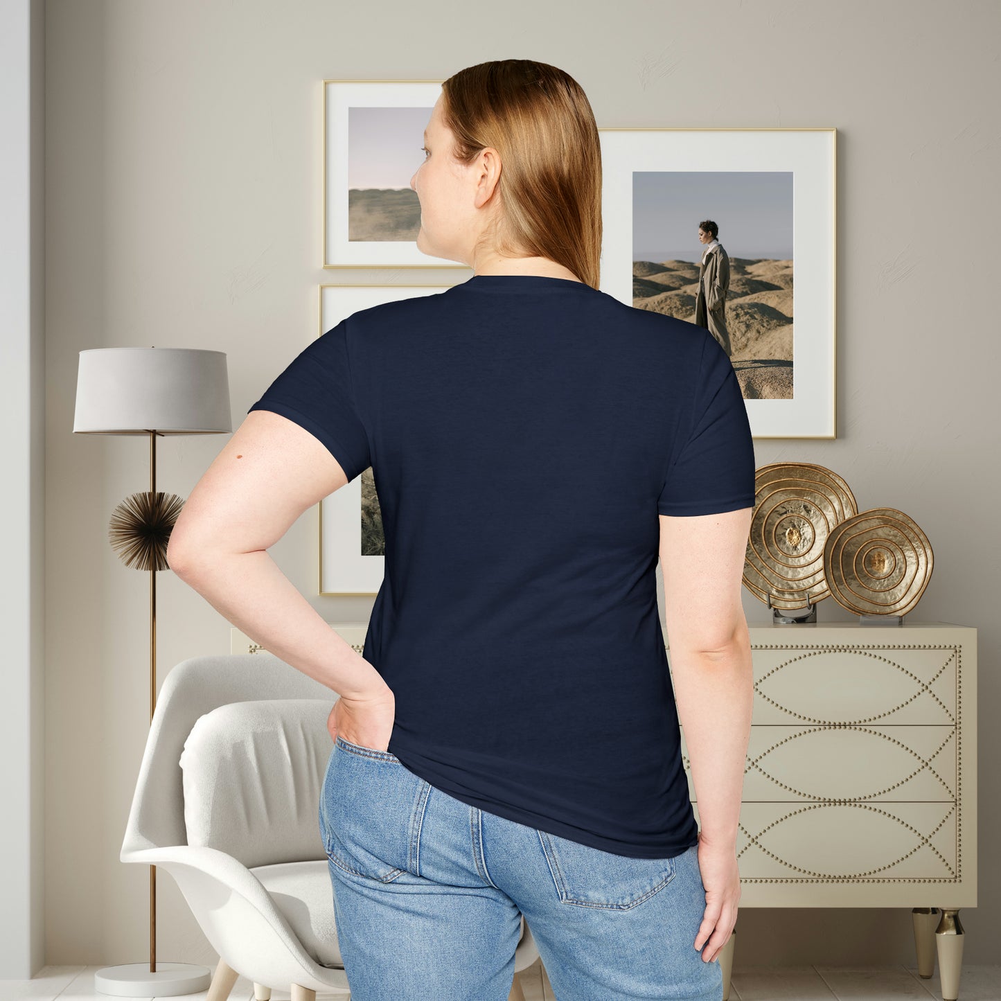 A beautiful brain takes the time to “be curious”. Check out the different colors as the design may change based on the shirt color. This is a Unisex Softstyle T-Shirt.