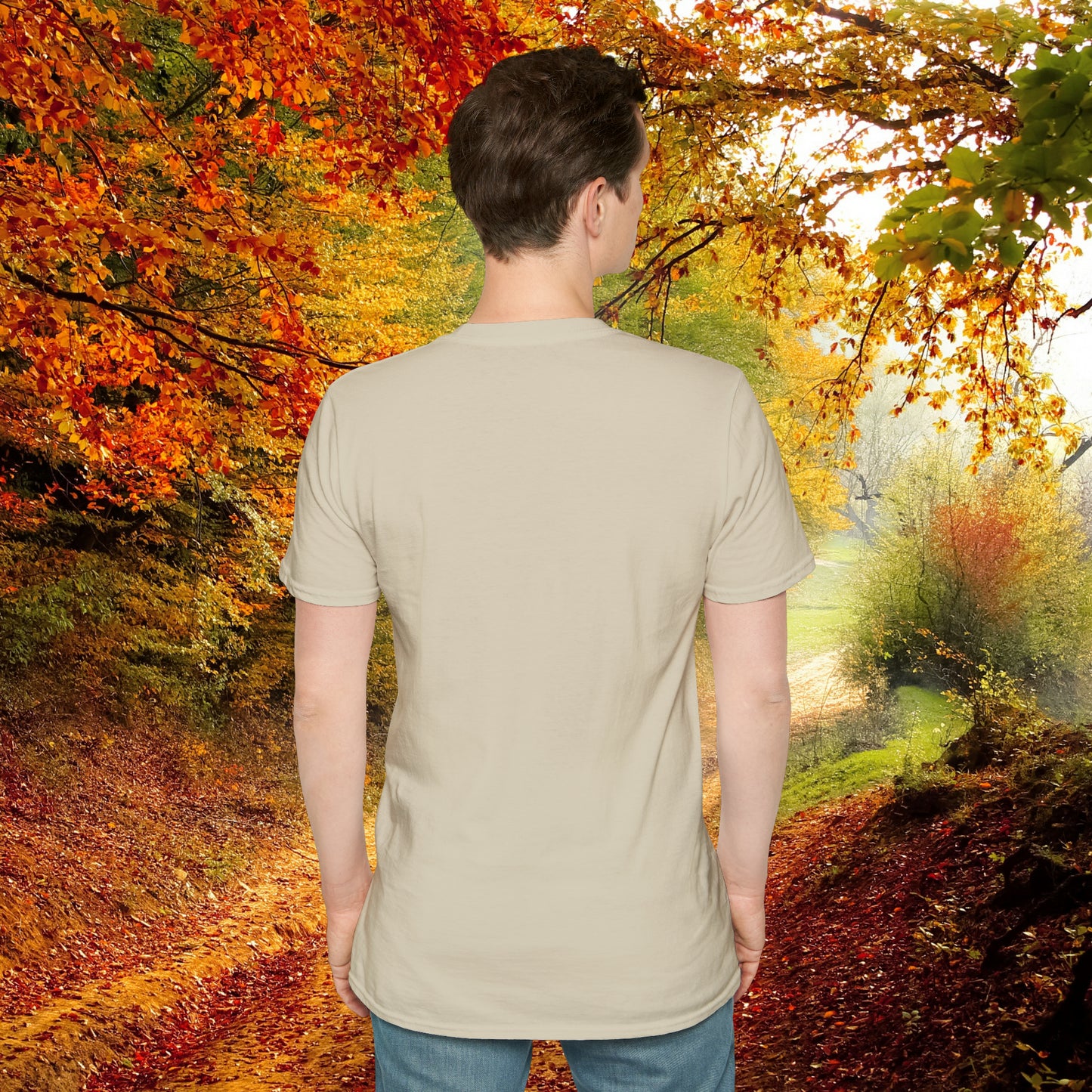 This vibrantly designed shirt for all those who love to run! This is a Unisex Softstyle T-Shirt.