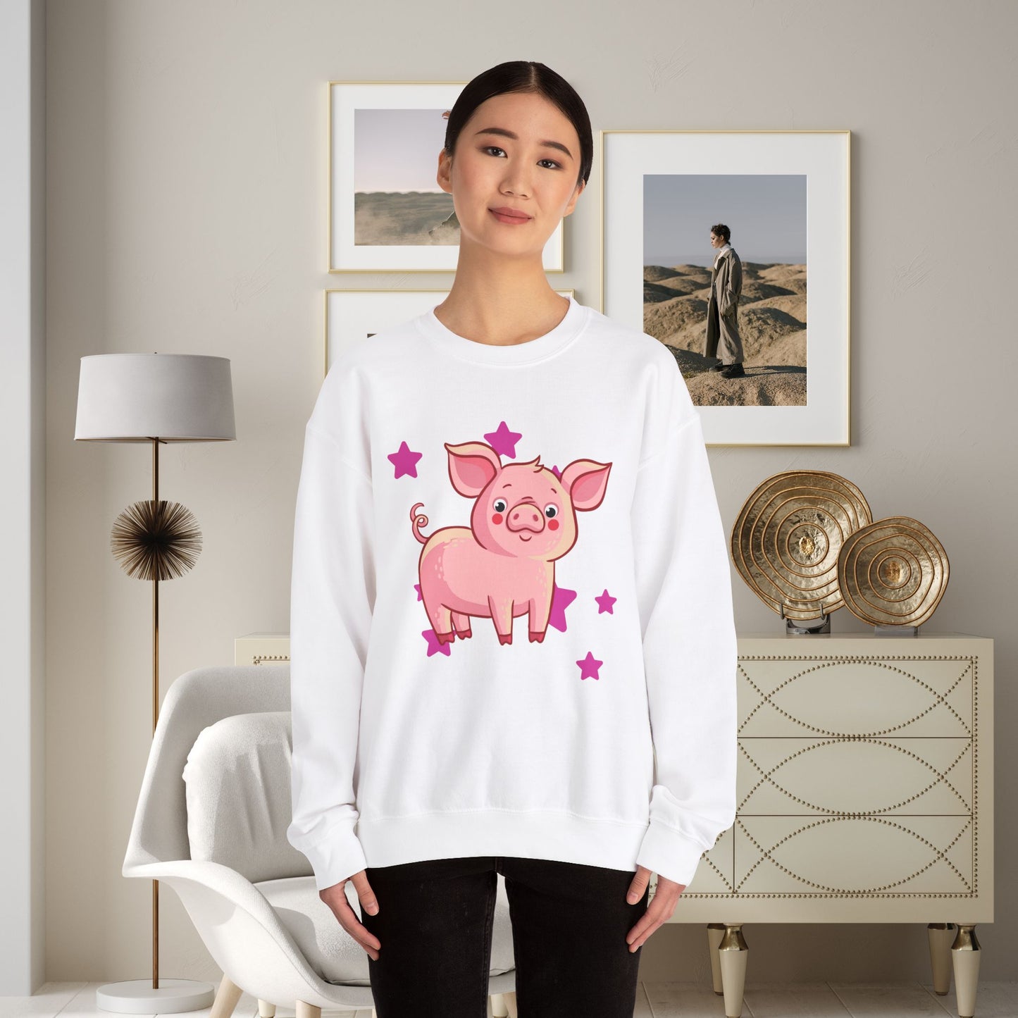 Brighten up your day with this star studded piggy design! Give the gift of this Unisex Heavy Blend™ Crewneck Sweatshirt or get one for yourself.