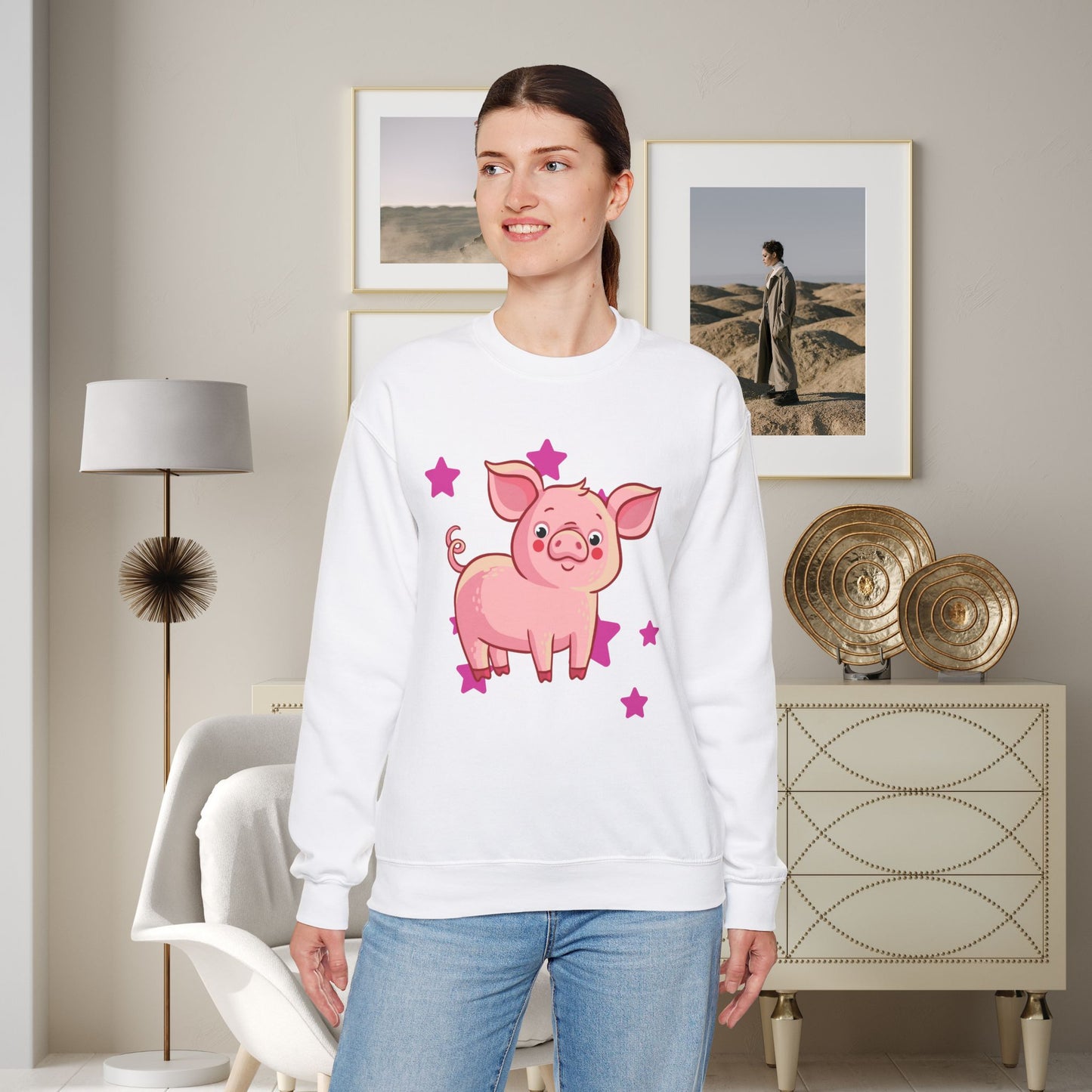 Brighten up your day with this star studded piggy design! Give the gift of this Unisex Heavy Blend™ Crewneck Sweatshirt or get one for yourself.