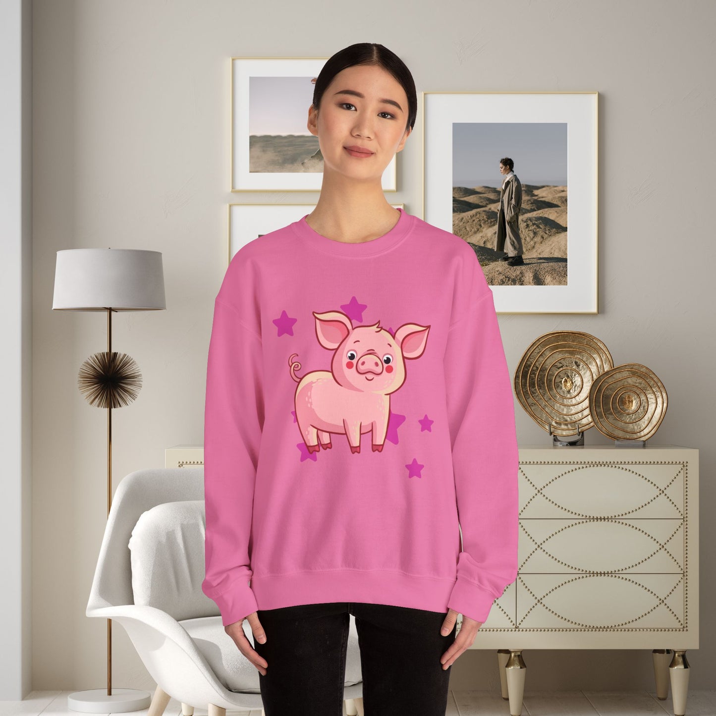 Brighten up your day with this star studded piggy design! Give the gift of this Unisex Heavy Blend™ Crewneck Sweatshirt or get one for yourself.