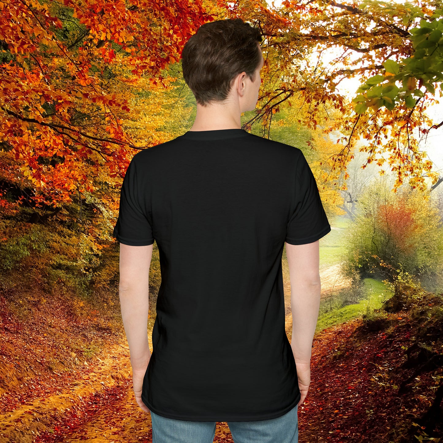 This vibrantly designed shirt for all those who love to run! This is a Unisex Softstyle T-Shirt.