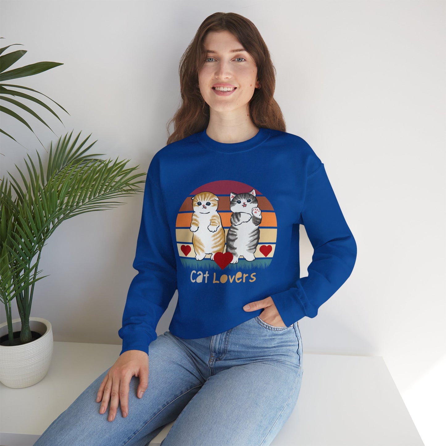 Beautiful retro design for all the Cat Lovers out there in a Unisex Heavy Blend™ Crewneck Sweatshirt.