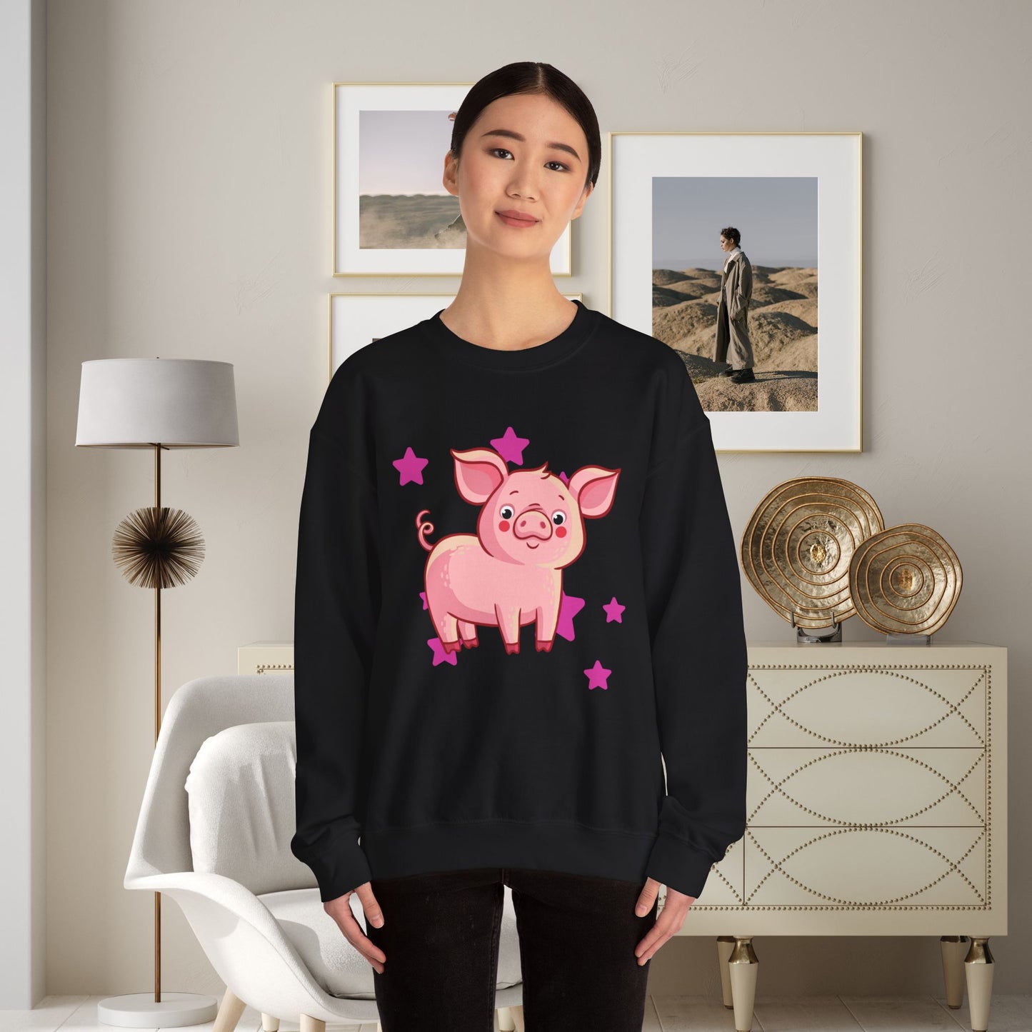 Brighten up your day with this star studded piggy design! Give the gift of this Unisex Heavy Blend™ Crewneck Sweatshirt or get one for yourself.