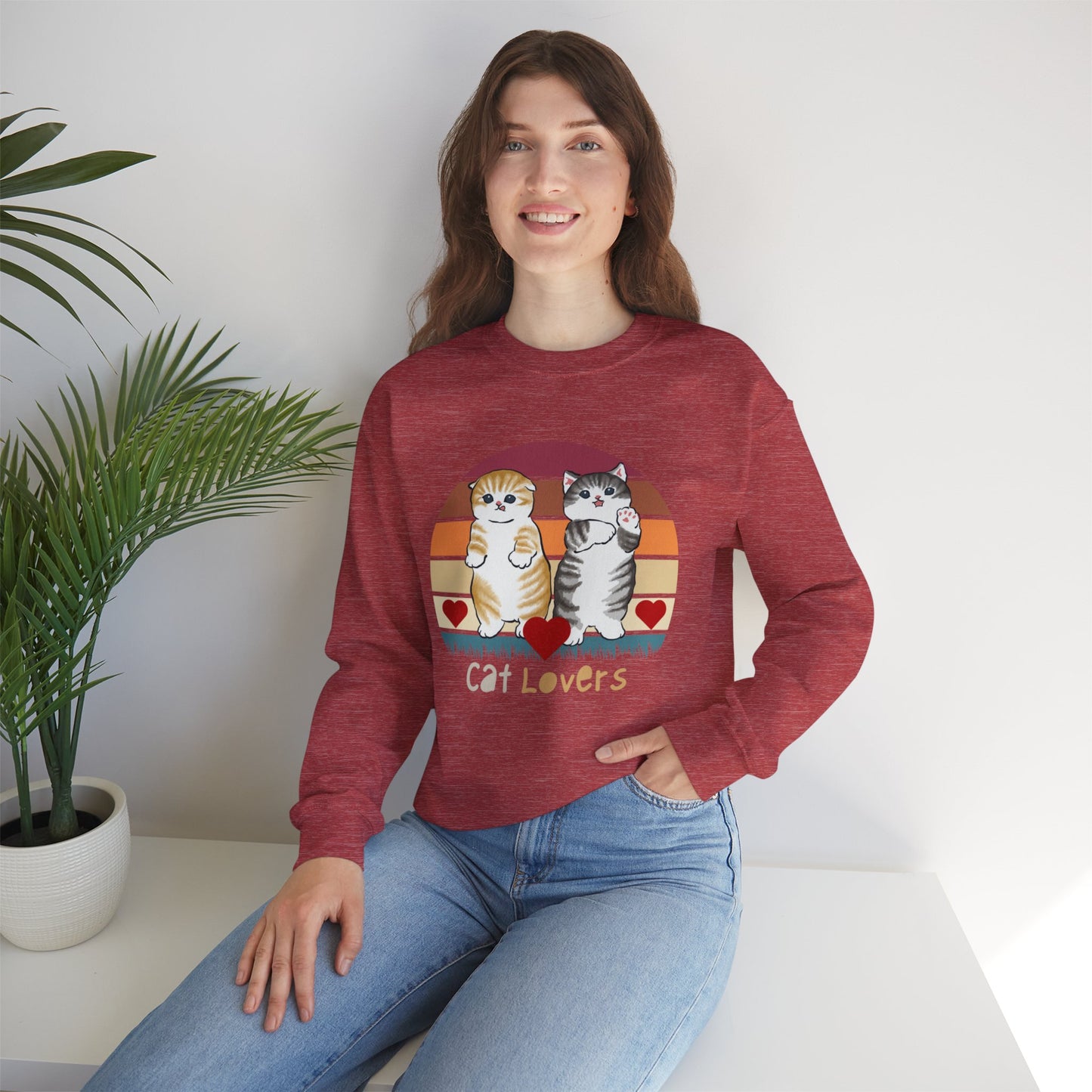 Beautiful retro design for all the Cat Lovers out there in a Unisex Heavy Blend™ Crewneck Sweatshirt.